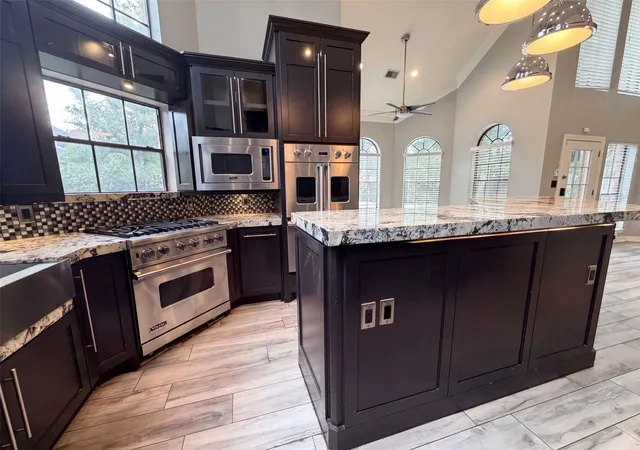 Photo 2 of Single family home for sale at 6127 Willowcrest Ct, Spring, TX 77389 | MLS# 41319255 | Listing updated on 2026-08-31