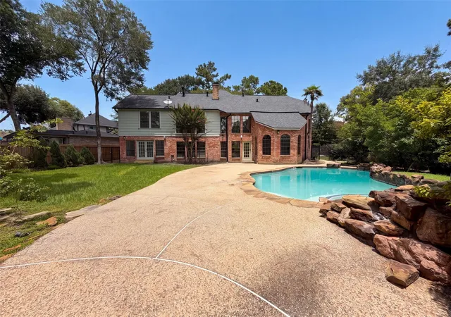 Photo 4 of Single family home for sale at 6127 Willowcrest Ct, Spring, TX 77389 | MLS# 41319255 | Listing updated on 2026-08-31