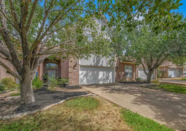Photo 1 of Townhouse for sale at 305 Chimney Hl Dr, College Station, TX 77840 | MLS# 63659757 | Listing updated on 2026-09-20
