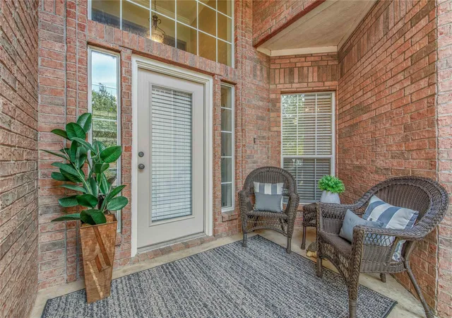 Photo 3 of Townhouse for sale at 305 Chimney Hl Dr, College Station, TX 77840 | MLS# 63659757 | Listing updated on 2026-09-20