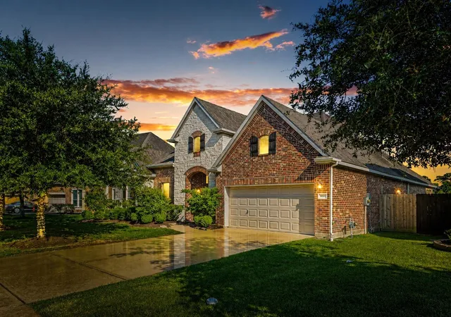 Photo 2 of Single family home for sale at 4213 Sycamore Point, Friendswood, TX 77546 | MLS# 69755489 | Listing updated on 2026-09-11