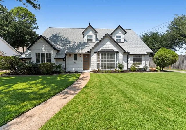 Photo 1 of Single family home for sale at 2635 Talina Way, Houston, TX 77080 | MLS# 10369295 | Listing updated on 2026-09-19