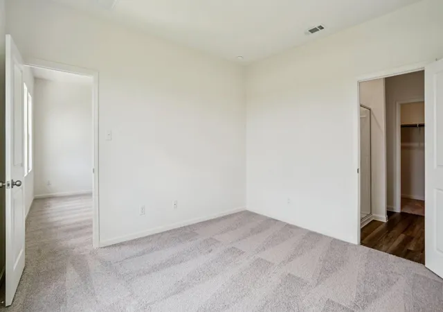 Photo 4 of Single family home for sale at 5998 Mercer St, Conroe, TX 77303 | MLS# 7799736 | Listing updated on 2026-09-20