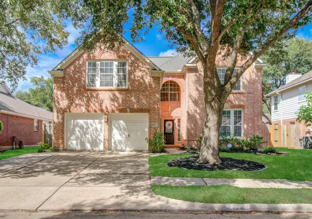 Photo 1 of Single family home for sale at 1207 Atlanta Dr, Richmond, TX 77406 | MLS# 43711683 | Listing updated on 2026-09-20