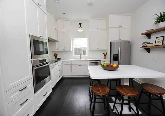 Photo 4 of Townhouse for sale at 7707 Jacquelyn Oaks Rd, Houston, TX 77055 | MLS# 16973778 | Listing updated on 2026-09-04