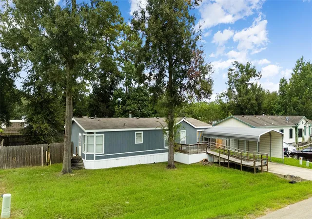 Photo 2 of Single family home for sale at 191 Aquarius Rd, Conroe, TX 77306 | MLS# 76301496 | Listing updated on 2026-10-07