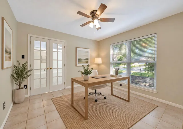 Photo 4 of Single family home for sale at 15403 Willow Shrs Dr, Houston, TX 77062 | MLS# 46729777 | Listing updated on 2026-10-08