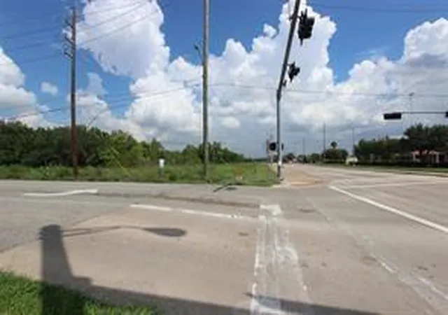 Land for sale at 0000 Cullen Pkwy, Pearland, TX 77584 | MLS# 45153297