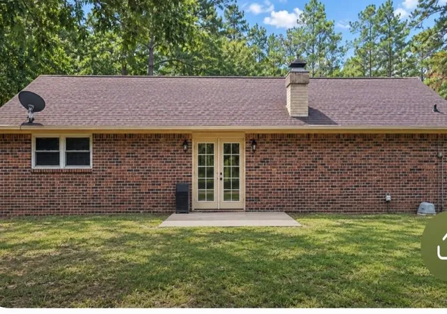 Photo 2 of Single family home for sale at 120 Bald Cypress Dr, Village Mills, TX 77663 | MLS# 91242181 | Listing updated on 2026-09-15