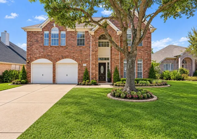 Photo 1 of Sale Pending at 4122 Roaring Trl Dr, Fresno, TX 77545 | MLS# 32705160 | Listing updated on 2026-10-02