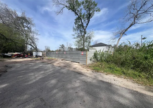 Land for sale at 0 Emma Lou St, Houston, TX 77088 | MLS# 71873368