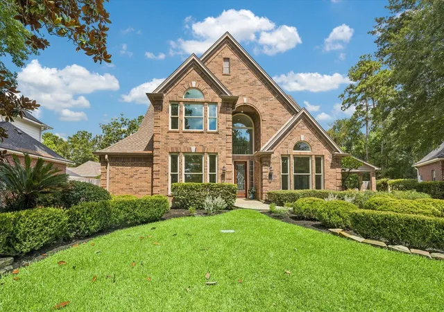 Photo 1 of Sale Pending at 7 Blanketflower Ct, Spring, TX 77381 | MLS# 52501661 | Listing updated on 2026-09-10