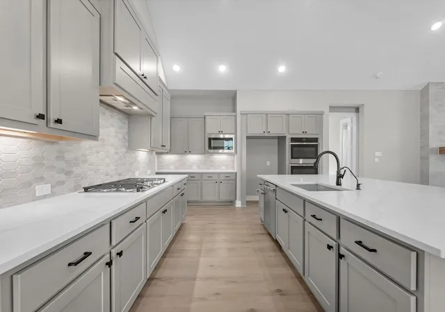Photo 3 of Single family home for sale at 2627 Crown Ridge Dr, Missouri City, TX 77459 | MLS# 18357975 | Listing updated on 2026-09-22