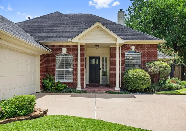 Photo 3 of Sale Pending at 13119 Wickersham Ln, Houston, TX 77077 | MLS# 10860192 | Listing updated on 2026-10-11