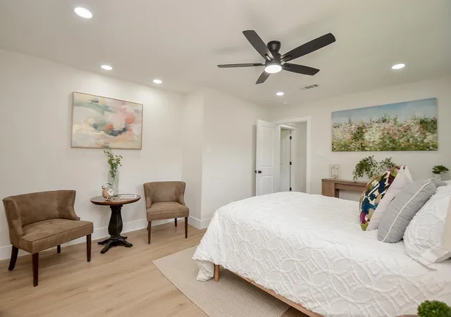 Photo 3 of Single family home for sale at 12511 Nova Dr, Houston, TX 77077 | MLS# 95933166 | Listing updated on 2026-09-05