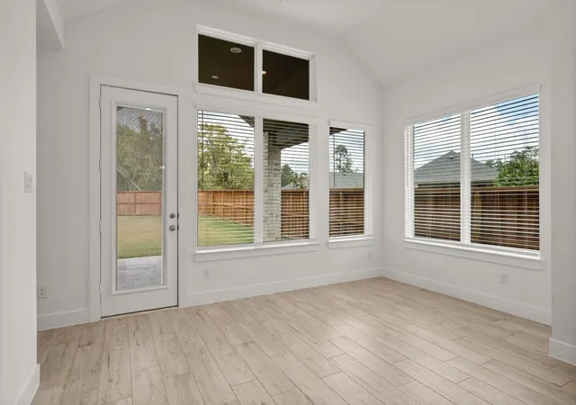 Photo 4 of Single family home for sale at 28819 Crockett Gdns Dr, New Caney, TX 77357 | MLS# 32651145 | Listing updated on 2026-09-15