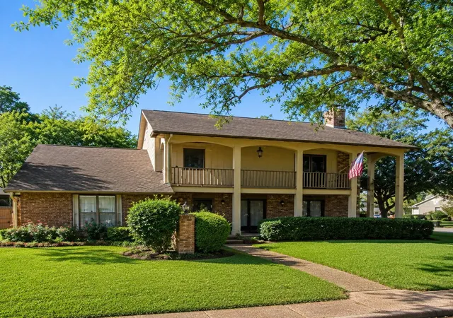 Photo 1 of Single family home for sale at 2619 Bermuda Dunes Dr, Missouri City, TX 77459 | MLS# 69738487 | Listing updated on 2026-10-04