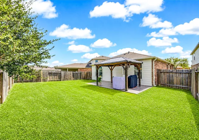 Photo 2 of Single family home for sale at 5831 Banyan Oak Ct, Richmond, TX 77407 | MLS# 51108465 | Listing updated on 2026-09-11