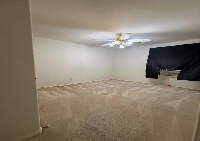 Photo 3 of Single family home for sale at 5724 Montclair Hl Ln, Rosharon, TX 77583 | MLS# 66241247 | Listing updated on 2026-10-07
