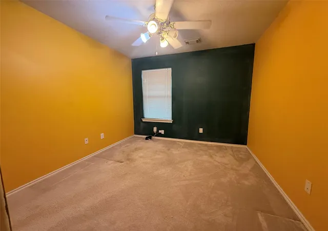 Photo 4 of Single family home for sale at 5724 Montclair Hl Ln, Rosharon, TX 77583 | MLS# 66241247 | Listing updated on 2026-10-07