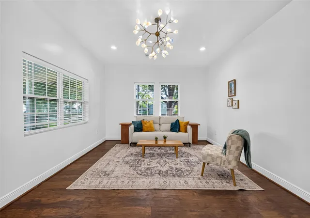Photo 4 of Single family home for sale at 4401 Hain St, Houston, TX 77009 | MLS# 84308022 | Listing updated on 2026-10-05