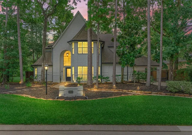 Photo 2 of Single family home for sale at 42 Golden Shadow Cir, Spring, TX 77381 | MLS# 17168000 | Listing updated on 2026-09-14