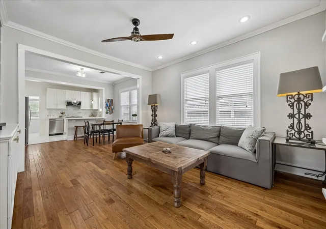 Photo 4 of Single family home for sale at 2231 Singleton St, Houston, TX 77008 | MLS# 19857765 | Listing updated on 2026-09-17