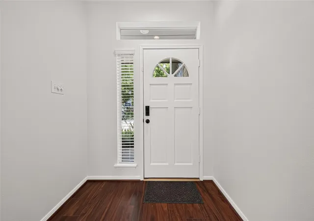 Photo 4 of Single family home for sale at 22 Winter Wheat Pl, Spring, TX 77381 | MLS# 77400330 | Listing updated on 2026-09-14