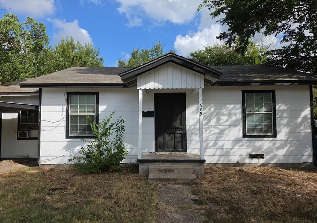 Photo 1 of Single family home for sale at 505 Teague St, Navasota, TX 77868 | MLS# 94411432 | Listing updated on 2026-09-11