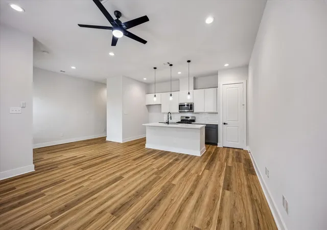 Photo 2 of Single family home for sale at 13163 Perennial Springs Dr, Houston, TX 77048 | MLS# 8396652 | Listing updated on 2026-09-05