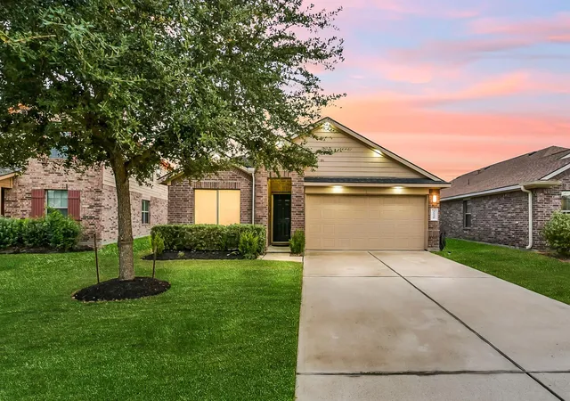 Photo 1 of Single family home for sale at 16610 Green Feather Dr, Houston, TX 77049 | MLS# 30533701 | Listing updated on 2026-09-16