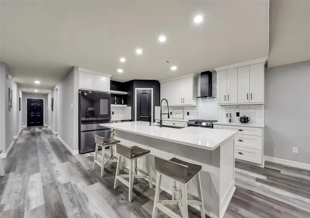 Photo 3 of Single family home for sale at 16610 Green Feather Dr, Houston, TX 77049 | MLS# 30533701 | Listing updated on 2026-09-16