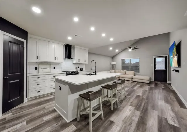 Photo 3 of Single family home for sale at 16610 Green Feather Dr, Houston, TX 77049 | MLS# 30533701 | Listing updated on 2026-09-16