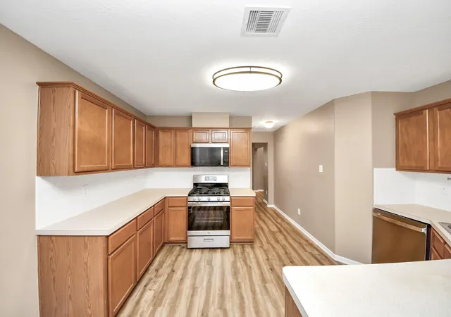 Photo 2 of Single family home for sale at 22130 Bridgestone Xing Dr, Spring, TX 77388 | MLS# 87899375 | Listing updated on 2026-09-08