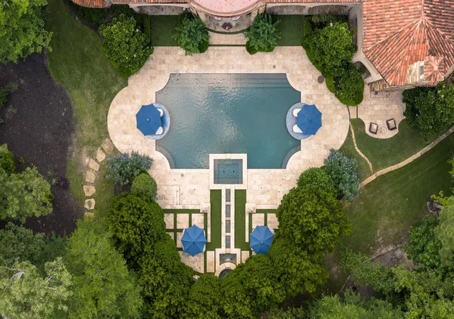 Photo 3 of Single family home for sale at 66 Hallbrook Way, Spring, TX 77389 | MLS# 84901587 | Listing updated on 2026-09-18