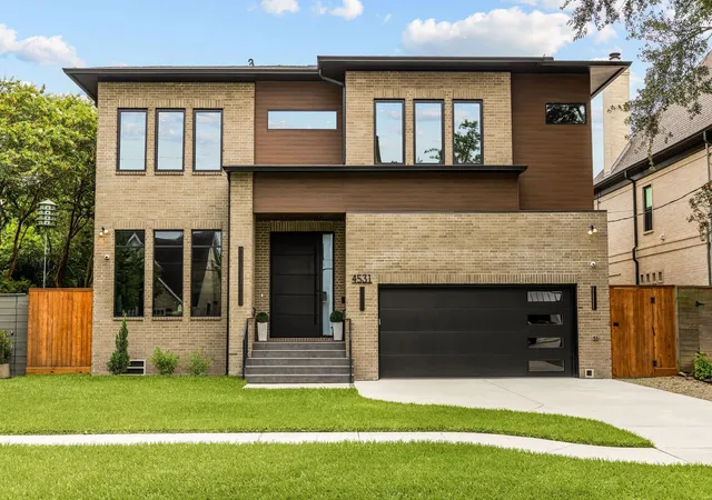 Single family home for sale at 4531 Elm St, Bellaire, TX 77401 | MLS# 53171818