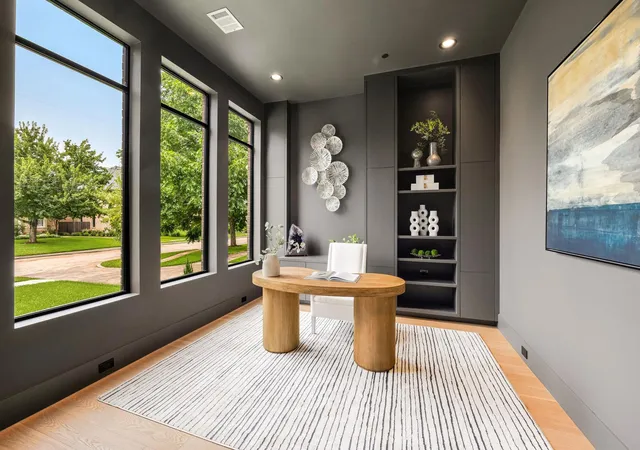 Photo 4 of Single family home for sale at 4531 Elm St, Bellaire, TX 77401 | MLS# 53171818 | Listing updated on 2026-09-19