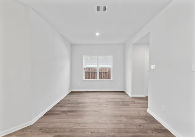 Photo 4 of Single family home for sale at 1626 River Scene Trl, Dayton, TX 77535 | MLS# 83895958 | Listing updated on 2026-10-08