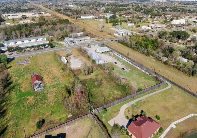 Photo 2 of Land for sale at 6816 Broadway St, Pearland, TX 77581 | MLS# 78410910 | Listing updated on 2026-09-23