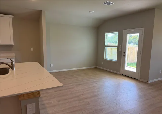 Photo 3 of Single family home for sale at 1000 Legrand St, Brenham, TX 77833 | MLS# 54923230 | Listing updated on 2026-09-22