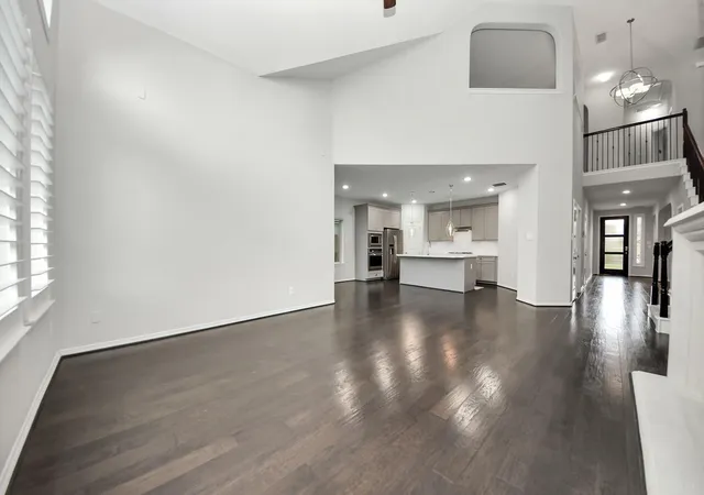 Photo 4 of Single family home for sale at 10139 Deerpark Dr, Missouri City, TX 77459 | MLS# 78044675 | Listing updated on 2026-09-24