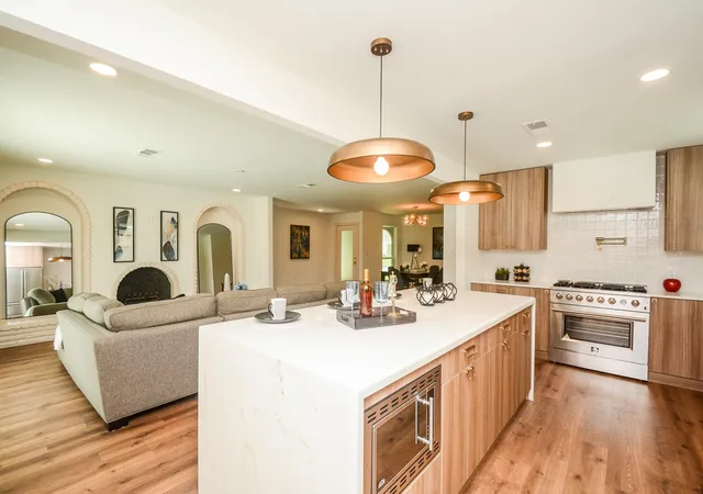Photo 3 of Single family home for sale at 6214 Yarwell Dr, Houston, TX 77096 | MLS# 9969887 | Listing updated on 2026-09-23