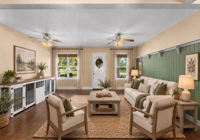 Photo 4 of Single family home for sale at 32033 Birdie Dr, Waller, TX 77484 | MLS# 20213873 | Listing updated on 2026-09-16