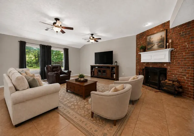 Photo 2 of Single family home for sale at 7303 Oak Blf Dr, Magnolia, TX 77354 | MLS# 92652993 | Listing updated on 2026-09-05
