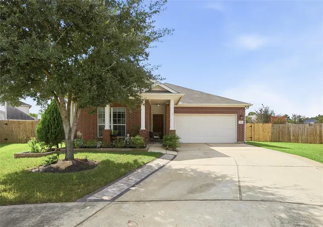 Photo 2 of Single family home for sale at 5206 Clipper Hl Ct, Spring, TX 77373 | MLS# 3608170 | Listing updated on 2026-09-26