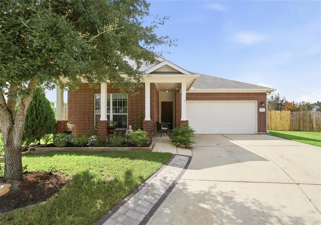 Photo 3 of Single family home for sale at 5206 Clipper Hl Ct, Spring, TX 77373 | MLS# 3608170 | Listing updated on 2026-09-26