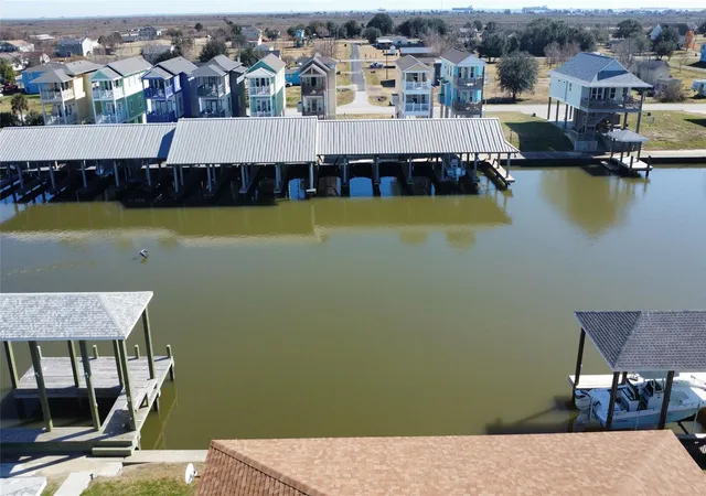 Photo 3 of Single family home for sale at 2120 Laguna Harbor Cvs Blvd, Port Bolivar, TX 77650 | MLS# 31578064 | Listing updated on 2026-09-09