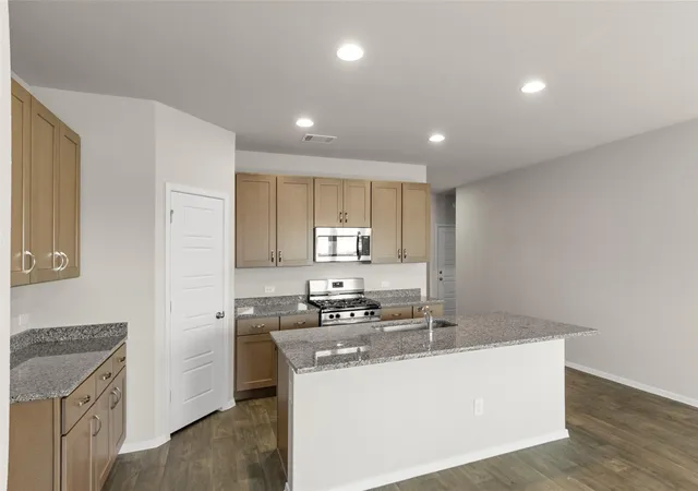 Photo 3 of Single family home for sale at 4522 Blue Mountain Laurel St, Pinehurst, TX 77362 | MLS# 16171451 | Listing updated on 2026-10-07