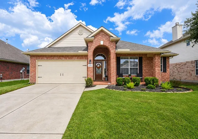 Photo 1 of Single family home for sale at 2402 Ligustrum Flower Dr, Spring, TX 77388 | MLS# 32532057 | Listing updated on 2026-09-12