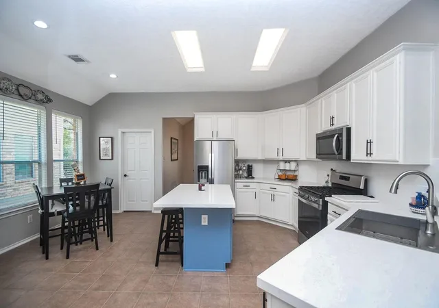 Photo 3 of Single family home for sale at 2402 Ligustrum Flower Dr, Spring, TX 77388 | MLS# 32532057 | Listing updated on 2026-09-12